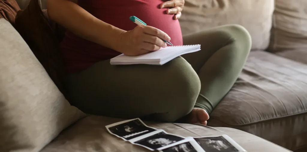 2024's Top Contenders: Popular Baby Names to Consider (or Avoid)